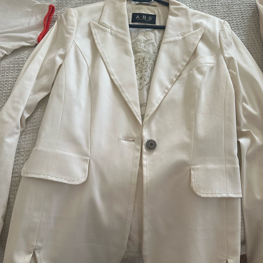 Allen B. By Allen Schwartz Elegant Cream Blazer